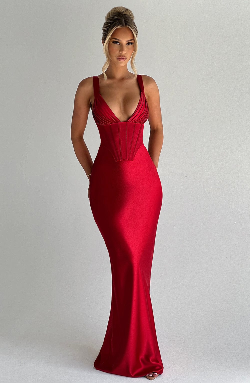 REVELLE™ – SHAE MAXI DRESS